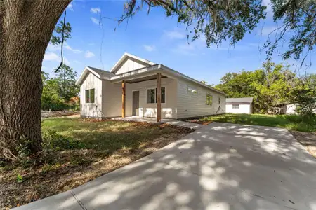 New construction Single-Family house 925 Ne 17Th Dr, Gainesville, FL 32641 - image
