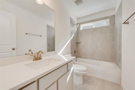 New construction Single-Family house 3542 Coneflower Trl, Midlothian, TX 76084 plan Royal Whitehall II - image 8