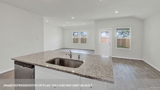 New construction Single-Family house 338 Honeydew Wy, Seguin, TX 78155 The Irvine- photo 15 15