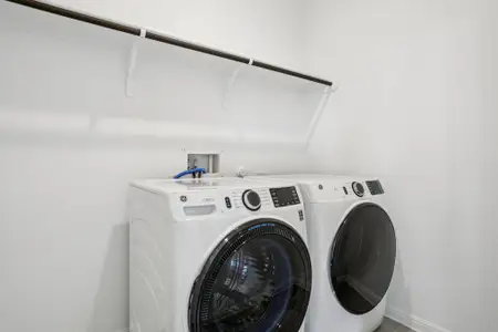 New construction Single-Family house 112 Jans Wy, Georgetown, TX 78626 plan Brodie - image 12