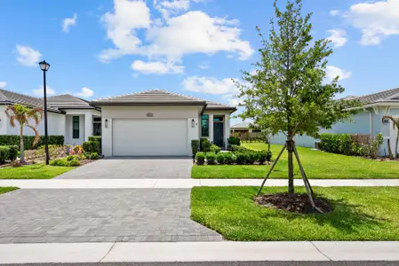 New construction Single-Family house 9013 Sw Vetta Wy, Port St. Lucie, FL 34987 - image