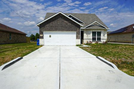 New construction Single-Family house 523 Road 5138, Cleveland, TX 77327 - photo 0