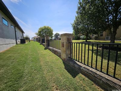 New construction Single-Family house 2044 Toscano Wy, Kerrville, TX 78028 - image 17
