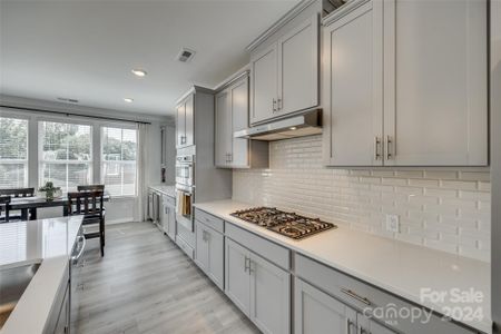 New construction Townhouse house 4017 Hidden Oaks Dr, Charlotte, NC 28205 null- photo 10 10