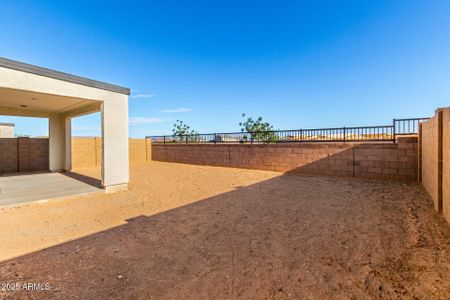 New construction Single-Family house 17415 W Las Palmaritas Dr, Waddell, AZ 85355 plan Granite Vista Avanti - Plan 2028 - image 17