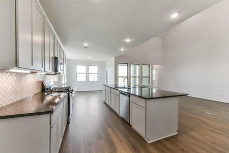 New construction Single-Family house 3009 Sentineal Meadows Ln, Dayton, TX 77535 plan The Providence - image 8