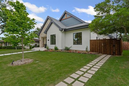 New construction Single-Family house 9007 Leaside Dr, Dallas, TX 75238 - image