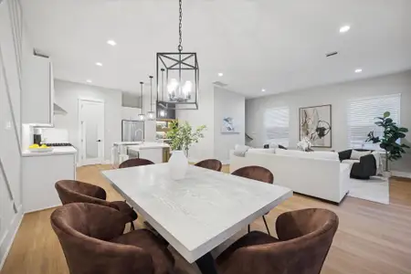 New construction Single-Family house 719 Thornton Rd, Unit A, Houston, TX 77018 - image 8