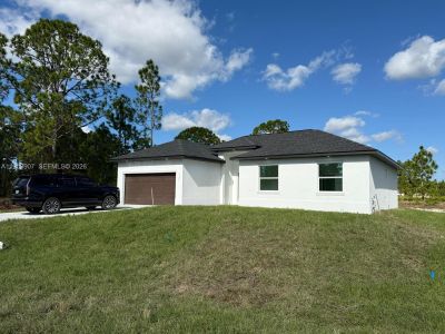 New construction Single-Family house 1121 Florence St E, Lehigh Acres, FL 33974 - image