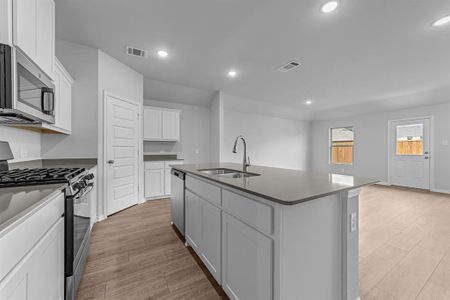 New construction Single-Family house 602 Stone Hollow Dr, Van Alstyne, TX 75495 plan Ellerdale - image 4