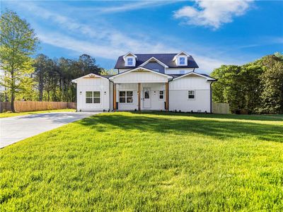 New construction Single-Family house 518 Hoke O'Kelly Mill Rd Sw, Loganville, GA 30052 - image