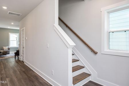 New construction Single-Family house 504 Yeowell Drive, Unit 139, Chapel Hill, NC 27514 - photo 2 2