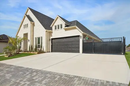 New construction Single-Family house 620 Appia Dr, Kemah, TX 77565 - image