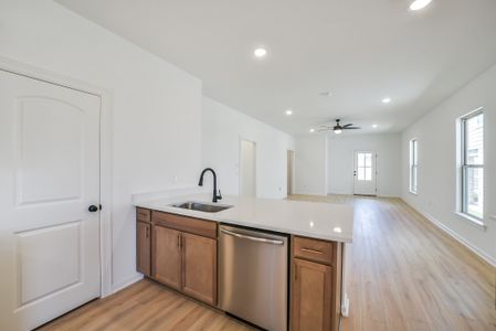 New construction Single-Family house 40708 Pessi Rd, Magnolia, TX 77354 plan Rutherford III H - image 11