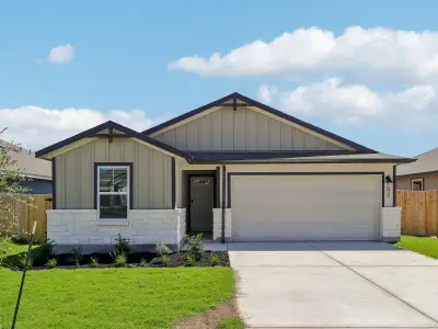 New construction Single-Family house 152 Sleep Holw, Jarrell, TX 76537 plan The Gage (801) - image