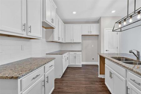New construction Townhouse house 6170 Ripple Wy, Unit 80, South Fulton, GA 30349 - image 6