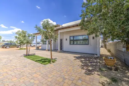 New construction Single-Family house 9005 S Calle Sahuaro, Guadalupe, AZ 85283 - image