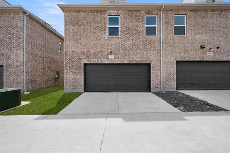 New construction Townhouse house 5712 Lakeview Dr, Watauga, TX 76148 plan Clemson - image