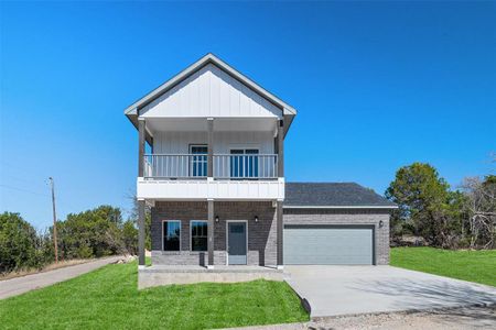 New construction Single-Family house 2100 Cactus Aly, Granbury, TX 76048 null- photo 3 3