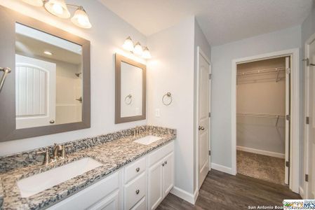 New construction Single-Family house 183 Lost Maples Wy, Marion, TX 78124 plan Franklin - image 5
