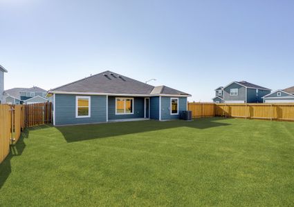 New construction Single-Family house 904 Burlington Ave, Fort Worth, TX 76108 plan Sabine - image 3