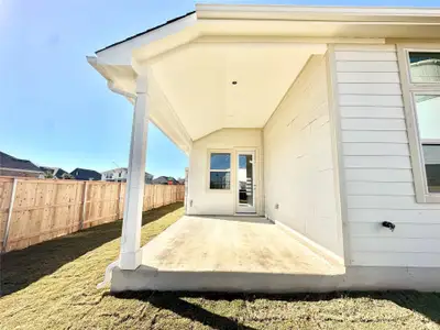 New construction Single-Family house 525 Jefferson Dr, Kyle, TX 78640 Premier Series - Oleander- photo 3 3