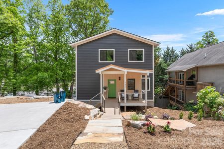 New construction Single-Family house 121 Laurel Lp, Asheville, NC 28806 - image