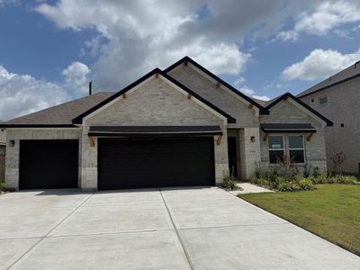 New construction Single-Family house 3134 Emerald Hill Dr, Angleton, TX 77515 - image