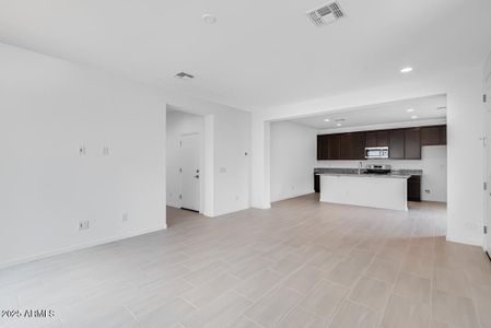 New construction Single-Family house 14652 W Sand Hills Rd, Surprise, AZ 85387 RM3- photo 16 16
