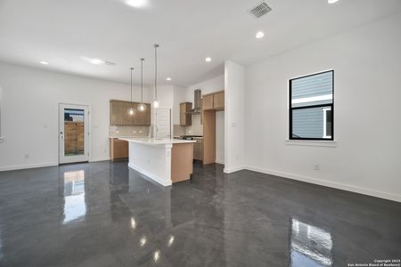 New construction Single-Family house 914 N Olive, Unit 101, San Antonio, TX 78202 null- photo 10 10