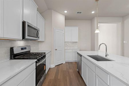 New construction Single-Family house 4532 Brentfield Dr, Crowley, TX 76036 plan Wimberly - image 11