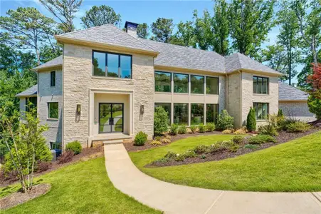 New construction Single-Family house 825 Kenry Ct, Atlanta, GA 30342 - image