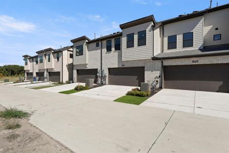 New construction Townhouse house 1831 Azalea Dr, Melissa, TX 75454 - image