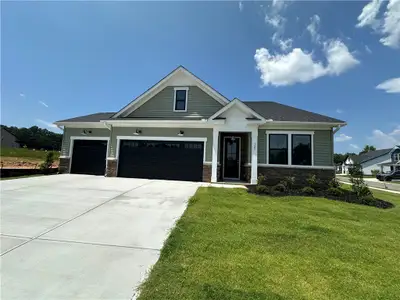 New construction Single-Family house 127 Eagle Creek Dr, Central, SC 29630 plan Greenbrier - image