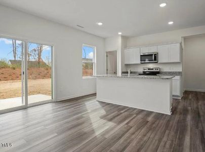 New construction Single-Family house 12 Rolling Banks Dr, Louisburg, NC 27549 null- photo 10 10