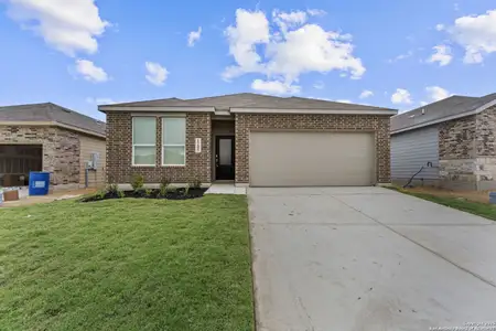 New construction Single-Family house 1205 Twisted Crk, New Braunfels, TX 78130 plan Siesta  - image