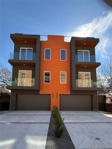 New construction Single-Family house 920 Duluth, Dallas, TX 75212 - image