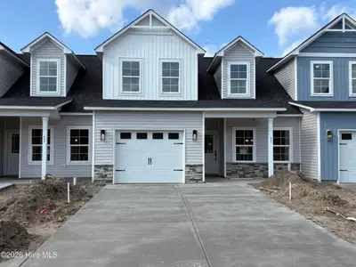 New construction Single-Family house 451 Timbercrest Cir Se, Bolivia, NC 28422 plan 1807 Townhome - image
