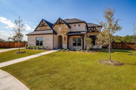 View of front of home with a front lawn