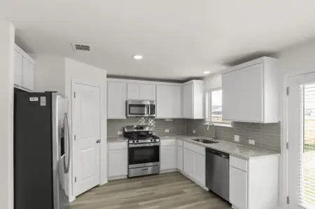 New construction Single-Family house 707 Stampede Rd, San Marcos, TX 78666 plan Pecan - image 6