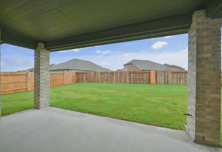 New construction Single-Family house 16119 Rustling Woods Rd, Conroe, TX 77302 Plan 5019 Elevation D- photo 1 1