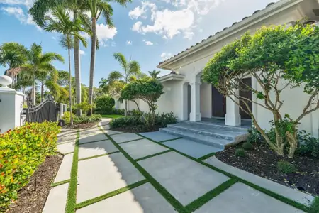 New construction Single-Family house 2520 Laguna Ter, Fort Lauderdale, FL 33316 - image