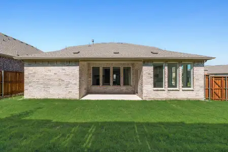 New construction Single-Family house 1500 Adams Dr, Little Elm, TX 75068 plan Azure w/ Media Standard - image