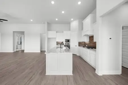 New construction Single-Family house 432 Estate Ln, Rockwall, TX 75032 plan Hemsworth VII - image 7