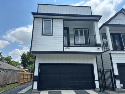 New construction Townhouse house 906A W 21St St, Houston, TX 77018 - image