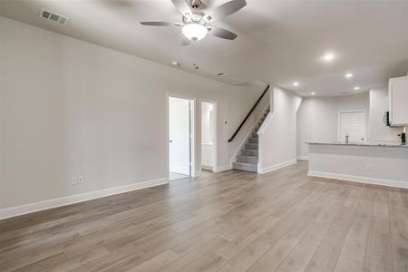 New construction Townhouse house 6819 Robert Reed Dr, Arlington, TX 76001 - image 10