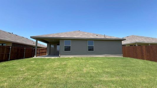 New construction Single-Family house 8404 Beltmill Pkwy, Fort Worth, TX 76131 plan LAKEWAY - image