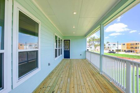 New construction Single-Family house 1913 Cindy Ct, Dickinson, TX 77539 - image 15