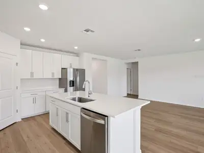 New construction Single-Family house 1760 Coolridge Pl, Zephyrhills, FL 33541 plan Essex - image 8