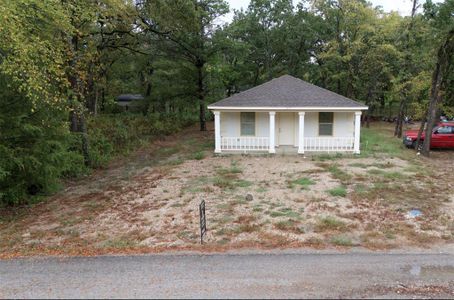 New construction Single-Family house 1628 Shawnee Circle, Hawk Cove, TX 75474 - photo 0